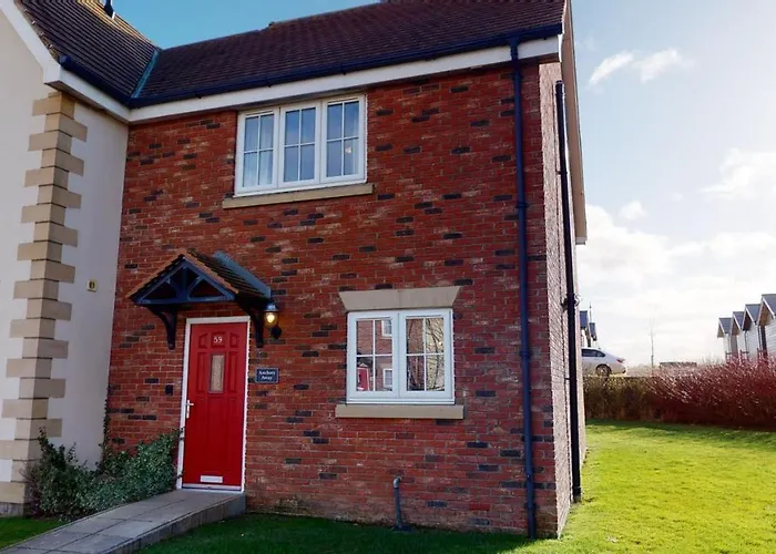 Anchors Away At The Bay Filey, Sleeps 7, 2 Dogs Welcome For Free Too
